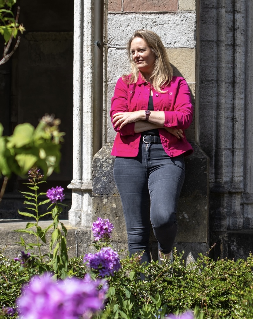 Marieke-in-de-zon Marieke-technisch-gereedschap